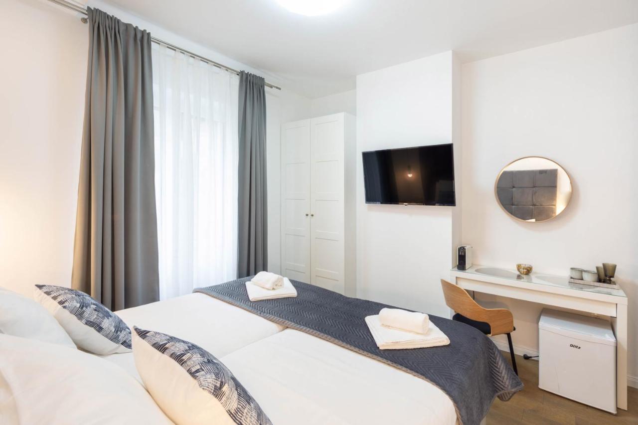 Finn Luxury Suites Split Buitenkant foto